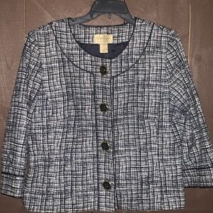 Boutique Essentials- woman’s Blazer